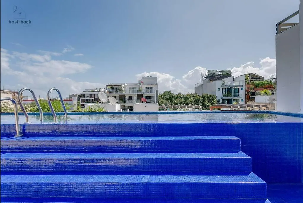 Danzamar 1B With Pool & Rooftop Near Mamitas Beach Playa del Carmen